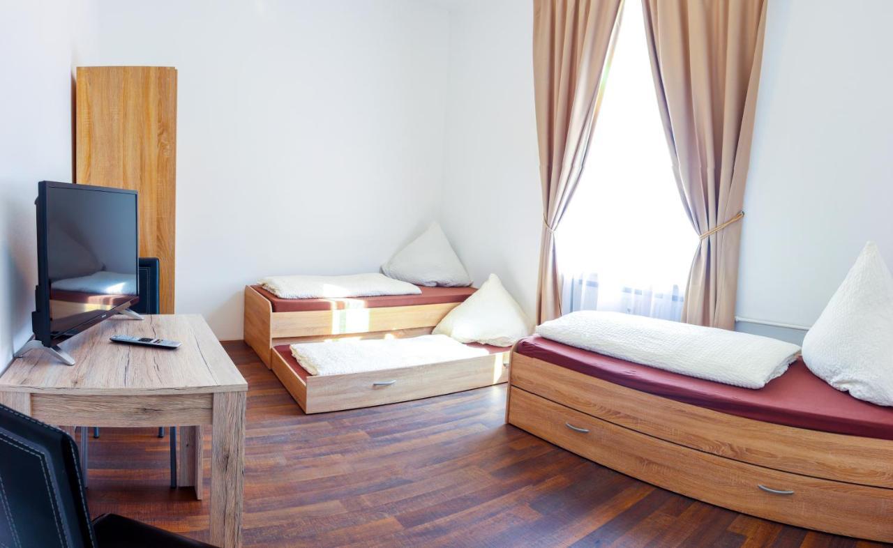 Fmm Hostel Memmingerberg Zewnętrze zdjęcie