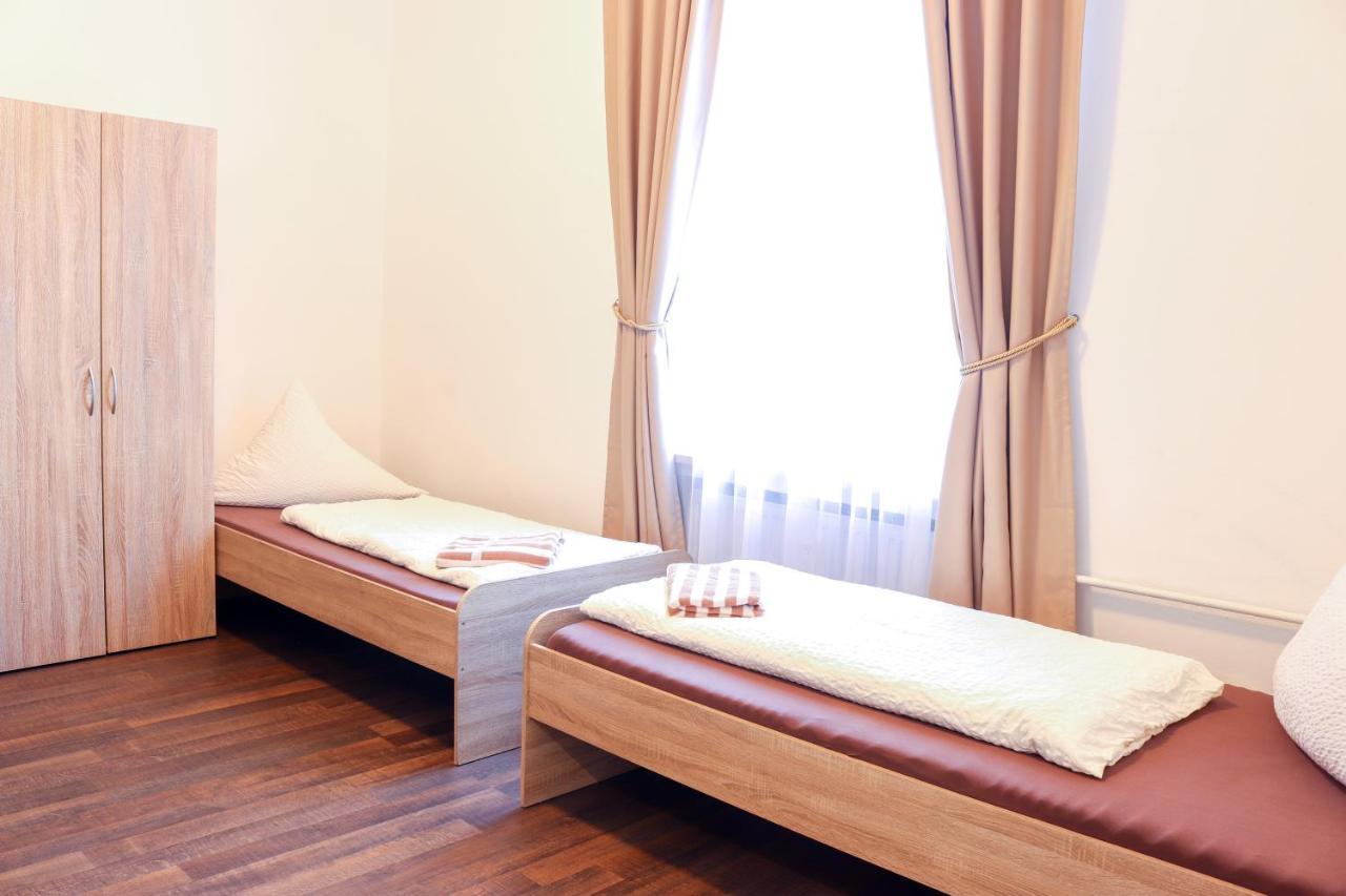 Fmm Hostel Memmingerberg Zewnętrze zdjęcie