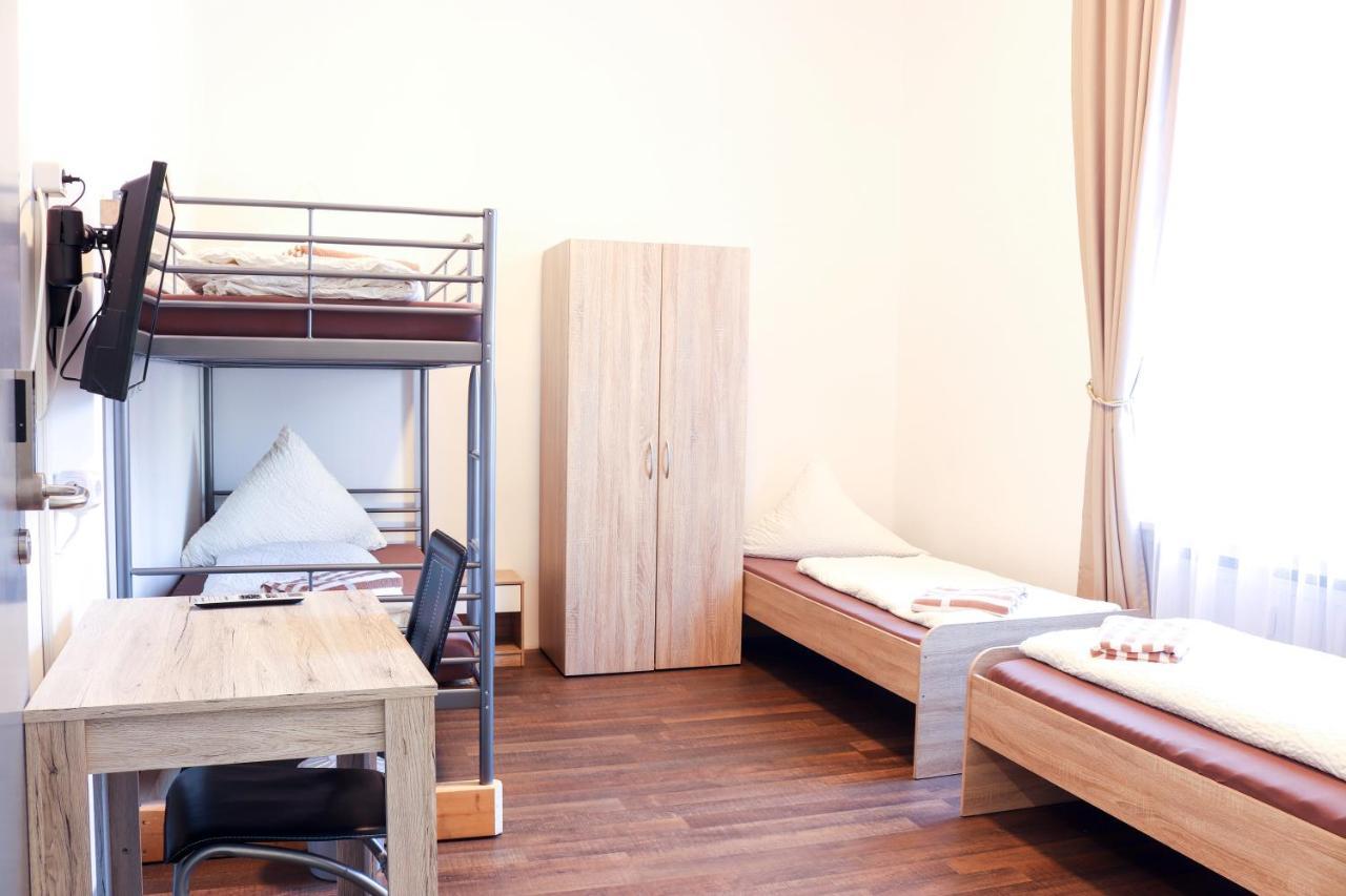Fmm Hostel Memmingerberg Zewnętrze zdjęcie